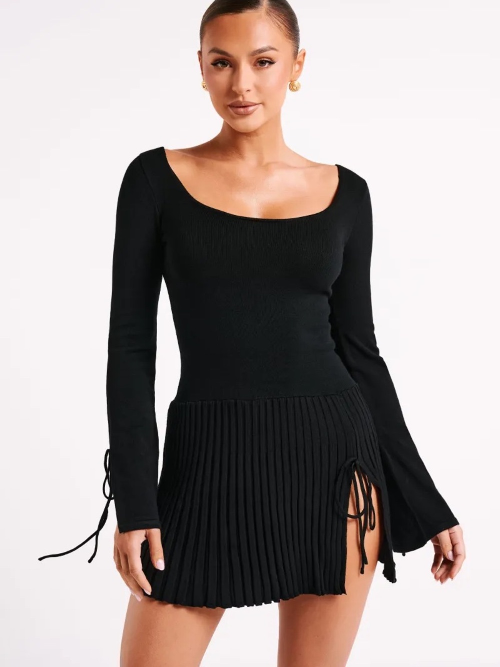 Meshki Black Long-Sleeve Square Neck Knit Top - Women